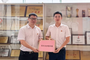 走訪慰問傳黨情，組織關(guān)懷聚人心